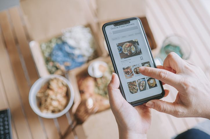 Pria Ini Gugat Platform Belanja karena Tak Kirim Pesanan Es Krim sejak 2023