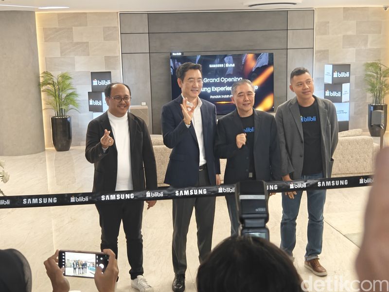 Samsung Experience Lounge