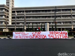 Cara Seniman Bandung Suarakan Kecaman Penjajahan Israel ke Palestina