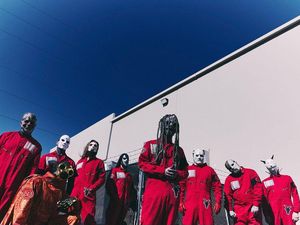 Move On! Jay Weinberg Jual Drum dan Kostum Waktu Bareng Slipknot