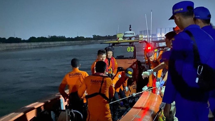 3 ABK Tewas Terjebak di Dek Kapal di Marunda, Awalnya Mau Saling Tolong