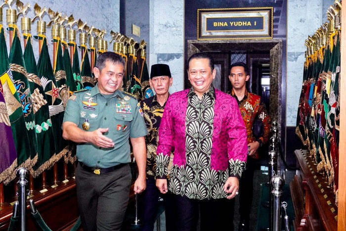 Bamsoet dan KSAD Maruli Simanjuntak
