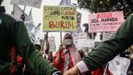 Beragam Poster Hari Buruh, dari yang Serius Sampai yang Bikin Ngakak