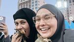 Bikin Ngiler! Paula Verhoeven Kulineran di Ubud dan Ngopi di Madina