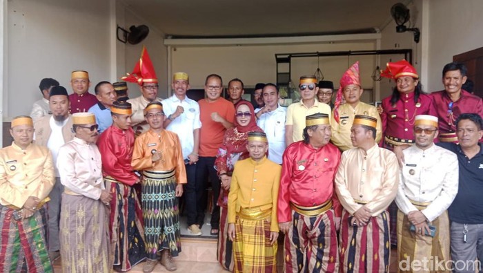 Mohammad Ramdhan Danny Pomanto bertemu dengan 19 kepala desa (Kades) di Kabupaten Jeneponto, Sulawesi Selatan (Sulsel).