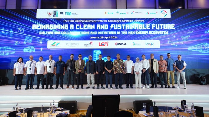 IBC berinergi dengan Telkom, PTPN III, Pupuk Indonesia Utilitas, Len Industri, Injourney, INKA, dan Prima Armada Raya. Mereka mendukung New Energy Ecosystem.