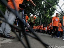 Jalan Santai-Donor Darah Semarakkan May Day di Jaktim