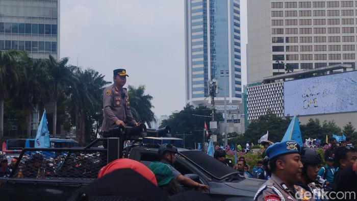 Bundaran HI Macet, Polisi Imbau Massa Aksi May Day Tak Berdiam