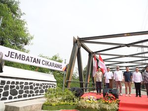 Resmikan Jembatan Cikarang di Hari Buruh, Ini Pesan Pj Gubernur Jabar