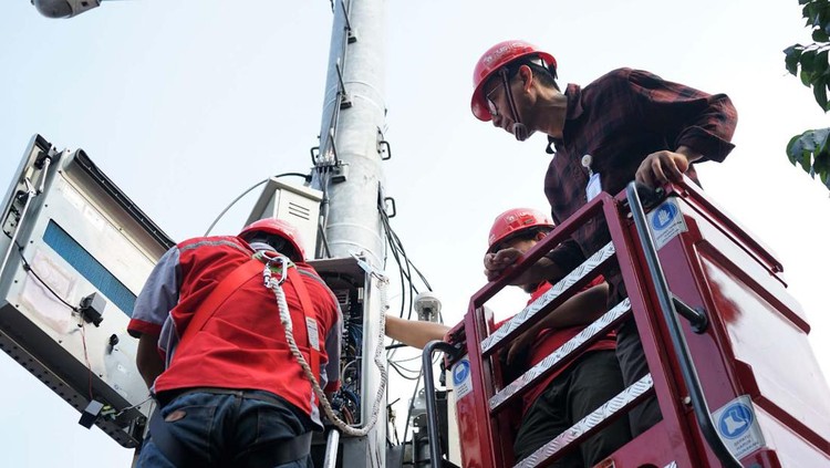 Peningkatan Kualitas Layanan Integrasi TelkomGroup TelkomGroup terus berbenah demi memberikan pelayanan terbaik bagi para nasabahnya. Salah satu yang dilakukan yakni integrasi jaringan dan upgrade 4G menjadi 5G.
