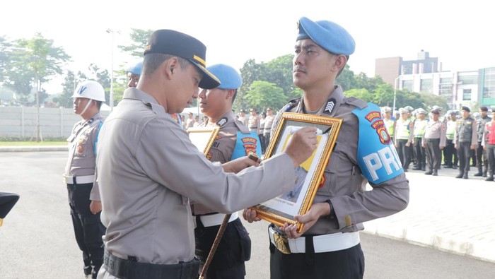 3 Polisi di Tangerang Dipecat Usai Terlibat Narkoba-Telantarkan Anak