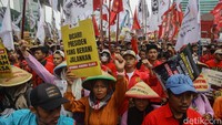 Massa datang dari berbagai daerah di Jabodetabek.