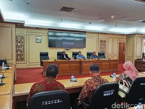 Tuntutan 179 Arsiparis SMA/SMK/SLB di Sulsel Agar TPP Naik Jadi Rp 6 Juta
