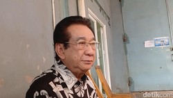 Anwar Fuady Menghitung Hari Lamar Wiwiet Tatung Sebelum Menikah Juli