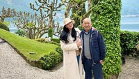 Akhirnya sudah nggak penasaran lagi sama suaminya mbak Donna, tutur salah satu netizen dalam komentar di Instagram milik Donna Agnesia. Foto: instagram Donna Harun