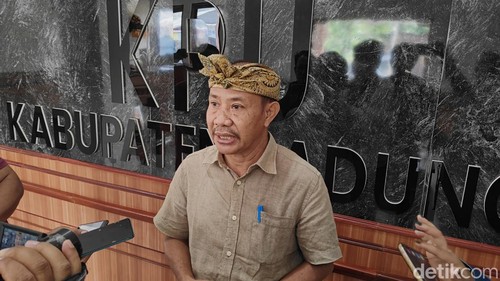 Ketua KPU Badung I Gusti Ketut Gede Yusa Arsana Putra (Agus Eka Purna Negara/detikBali)