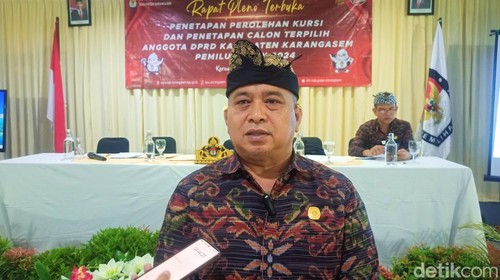 Ketua KPU Karangasem I Putu Darma Budiasa (I Wayan Selamat Juniasa/detikBali)
