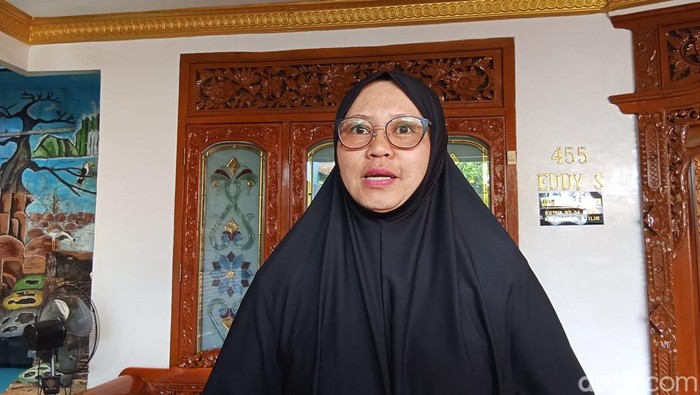 Ketua RT 04 Lorong Sianjur Palembang, Lusy Welyana