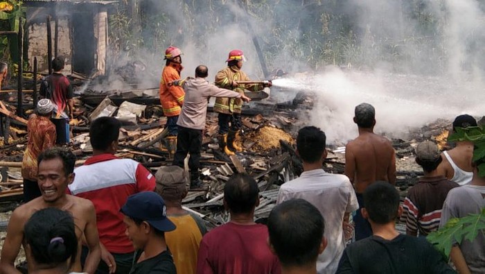 Kondisi rumah yang ludes terbakar di Padukuhan Surobayan, Kalurahan Sumberjo, Kapanewon Semin, Kabupaten Gunungkidul, Kamis (2/5/2024) pukul 13.40 WIB.