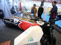 Mobil Listrik ITS Mejeng di PEVS 2024