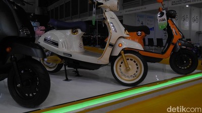 Potret Vespa 946 Christian Dior Versi KW yang Harganya Cuma Rp 13 Juta