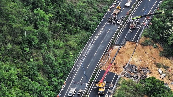 Penampakan Jalan Tol Runtuh di China yang Tewaskan 36 Orang