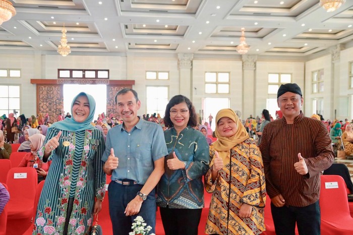 Peringati Hari Kartini Ke-145, Pemkab Klaten Gelar Seminar Kesehatan