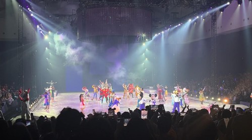 Pertunjukan Disney on Ice 2024 di ICE BSD, Tangerang.