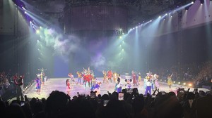 Set panggung ada di tengah-tengah hall yang buat penonton bisa menyaksikannya dari segala sisi.   Foto: Ulfa Mawaddah/ 20Detik