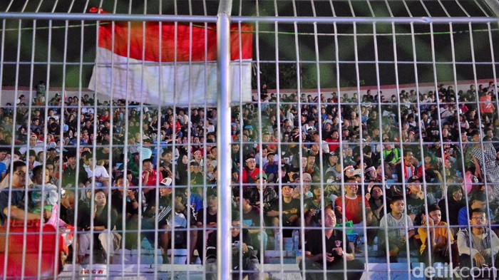 Potret nobar Piala Asia U-23 Indonesia vs Irak di Stadion Gelora 10 November, Surabaya