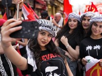 Potret Peringatan May Day di Berbagai Belahan Dunia