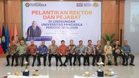 Pada kegiatan ini pula, selain melantik Rektor, YPPUP juga turut melantik para pejabat di lingkungan UP, diantaranya Dekan Fakultas Hukum, Dekan Fakultas Teknik, Dekan Fakultas Psikologi, Dekan Fakultas Pariwisata, Kepala Pusat Studi Pancasila UP, Wakil Dekan Bidang Akademik Fakultas Ekonomi dan Bisnis (FEB), Wakil Dekan Bidang Administrasi Umum dan Keuangan FEB, Wakil Dekan Bidang Akademik Fakultas Farmasi, Wakil Dekan Bidang Administrasi Umum dan Keuangan Fakultas Farmasi, dan Wakil Dekan Bidang Keahasiswaan dan Alumni Fakultas Farmasi.