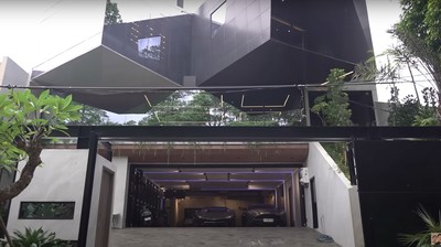 8 Foto Kamar Tidur Atta & Aurel di Rumah Baru, Mewah Dengan Lift Pribadi