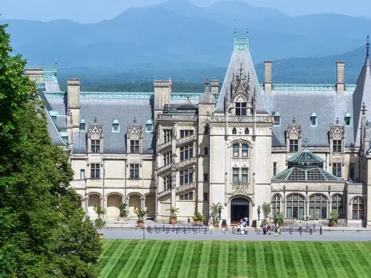 7 Potret Biltmore Estate, Rumah Terbesar di AS yang Punya 250 Kamar