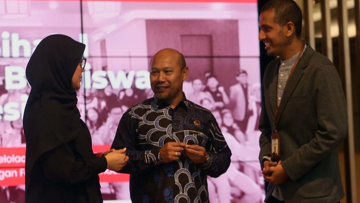BSI Maslahat Gelar Halalbihalal BSI Maslahat jadi tuan rumah halalbihalal dan diskusi Forum Beasiswa Indonesia 2024. Kegiatan dilaksanakan di auditorium lantai 11 gedung Wisma Mandiri I, Jakarta.