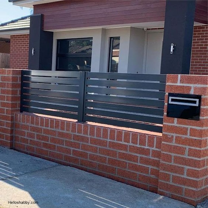 Pagar Tembok Batu Bata.