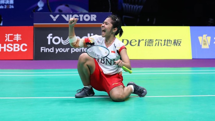 Ester Nurumi Tri Wardoyo saat melawan Thailand di perempatfinal Uber Cup 2024