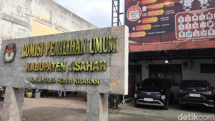 Gedung KPU Asahan (Perdana Ramadan/detikcom)