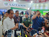 Jokowi Pastikan Pemerintah Lagi Godok Insentif Mobil Hybrid