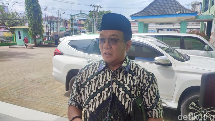 Junaidi, pengurus gedung yang disewa Arif, pembunuh wanita dalam koper, untuk resepsi di Palembang.