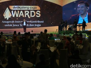 Melihat Lagi Kemeriahan detikjateng-jogja Awards 2024