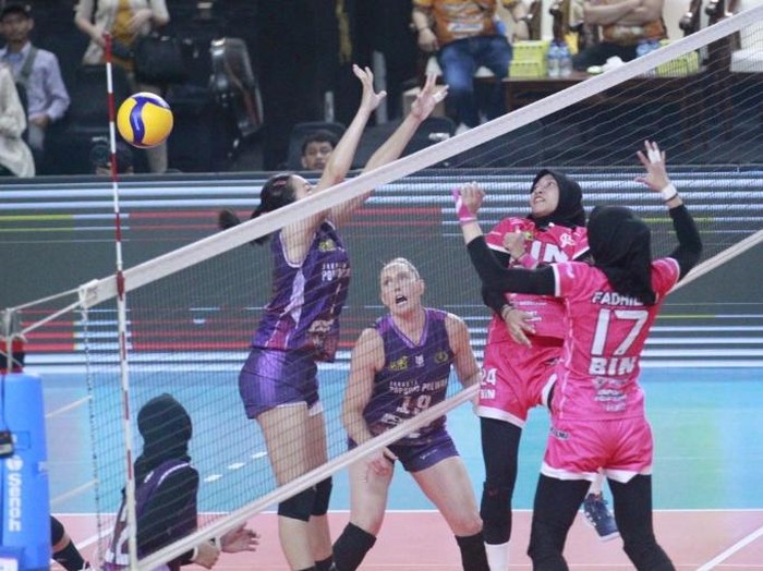 Laga Popsivo Polwan vs Jakarta BIN di Gor Jatidiri Semarang, Jumat (3/5/2024) siang.