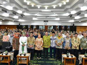 Plt Sekjen MPR Dorong Tradisi Silaturahmi Antarpegawai & Purnabakti
