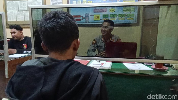 Maling Motor dijebak lalu dimassa di Probolinggo