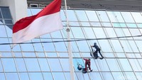 Kementerian Ketenagakerjaan (Kemnaker) baru saja meluncurkan Dokumen Program Keselamatan dan Kesehatan Kerja (K3) Nasional 2024–2029 bertajuk Memastikan Keselamatan dan Kesehatan di Tempat Kerja pada Situasi Perubahan Iklim (Ensuring Safety and Health at Work in a Changing Climate).  