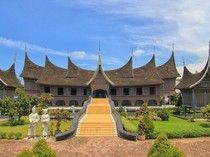 5 Rekomendasi Tempat Liburan Akhir Tahun di Padang, Cocok Untuk Keluarga!