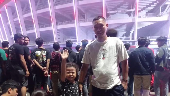 Nobar Timnas Indonesia di GBK, Pendukung Tak Khawatir Bawa Anak