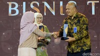 Tak hanya Sido Muncul, PLN Unit Induk Distribusi Jawa Tengah & DIY juga meraih anugerah Program Bisnis Terpuji dengan kategori kategori Pendorong Pertumbuhan Ekonomi Masyarakat.