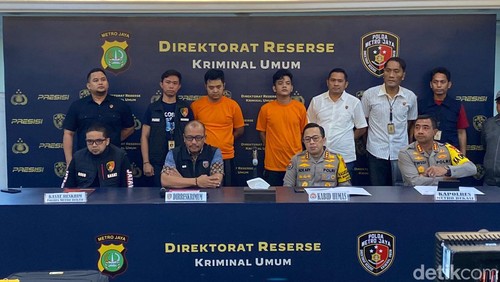 Polda Metro Jaya menggelar jumpa pers kasus pembunuhan wanita dalam koper di Cikarang, Bekasi.