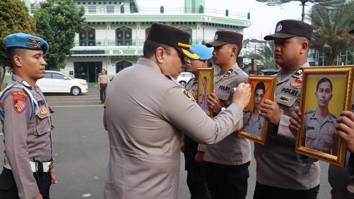 Polres Jaksel Pecat 6 Personel Akibat Pelanggaran Berat, Termasuk Narkoba dan Desersi